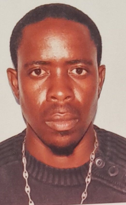 Constantin Ella Bithegue 59937de8