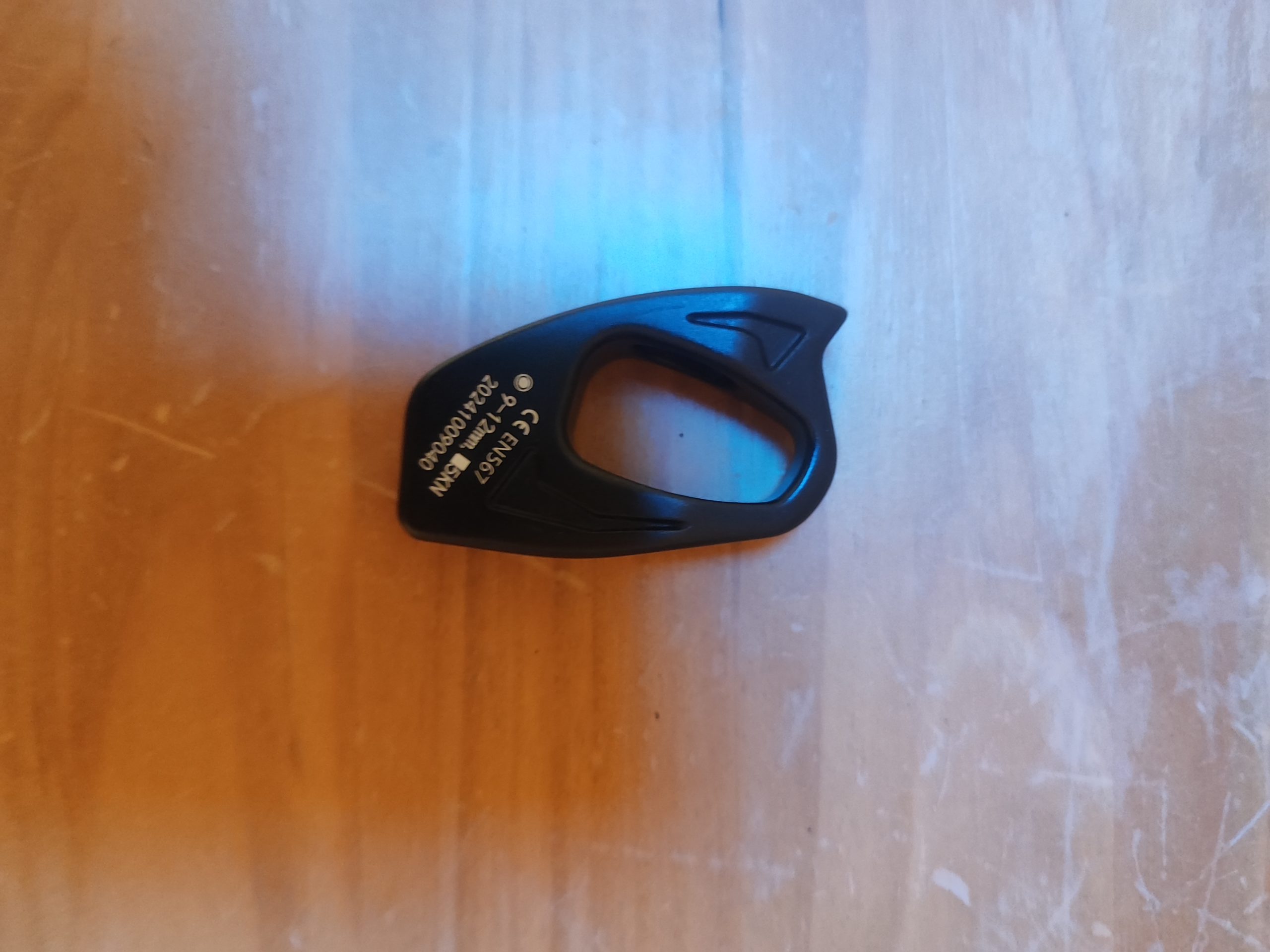 Adjust bloqueur Photo scaled