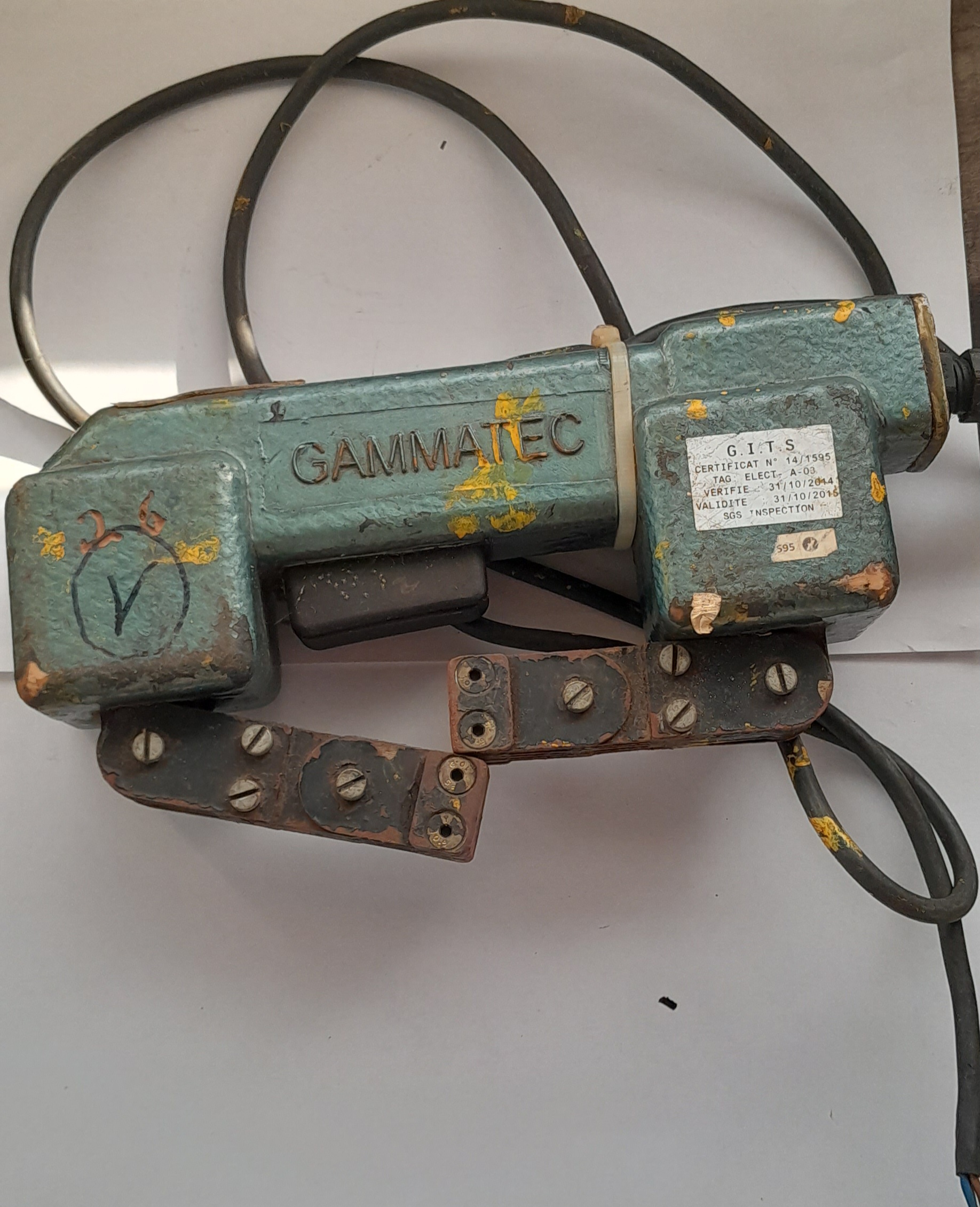 pince electro aimant 1